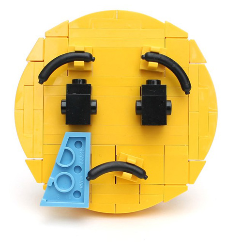 Hello, I'm a 404 page error. Please, go back and play some Lego.
